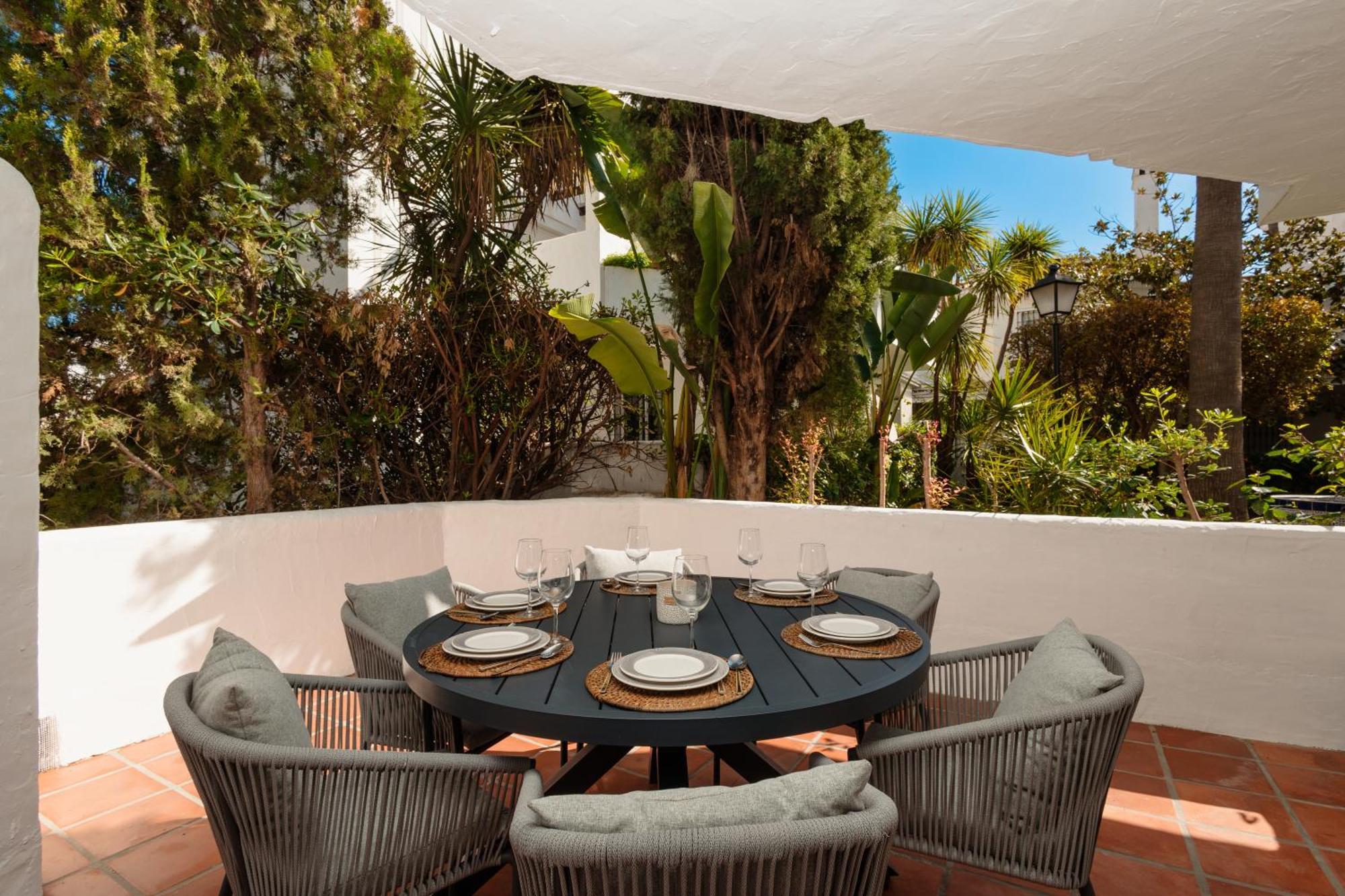 In Near Golf And Apartamento *