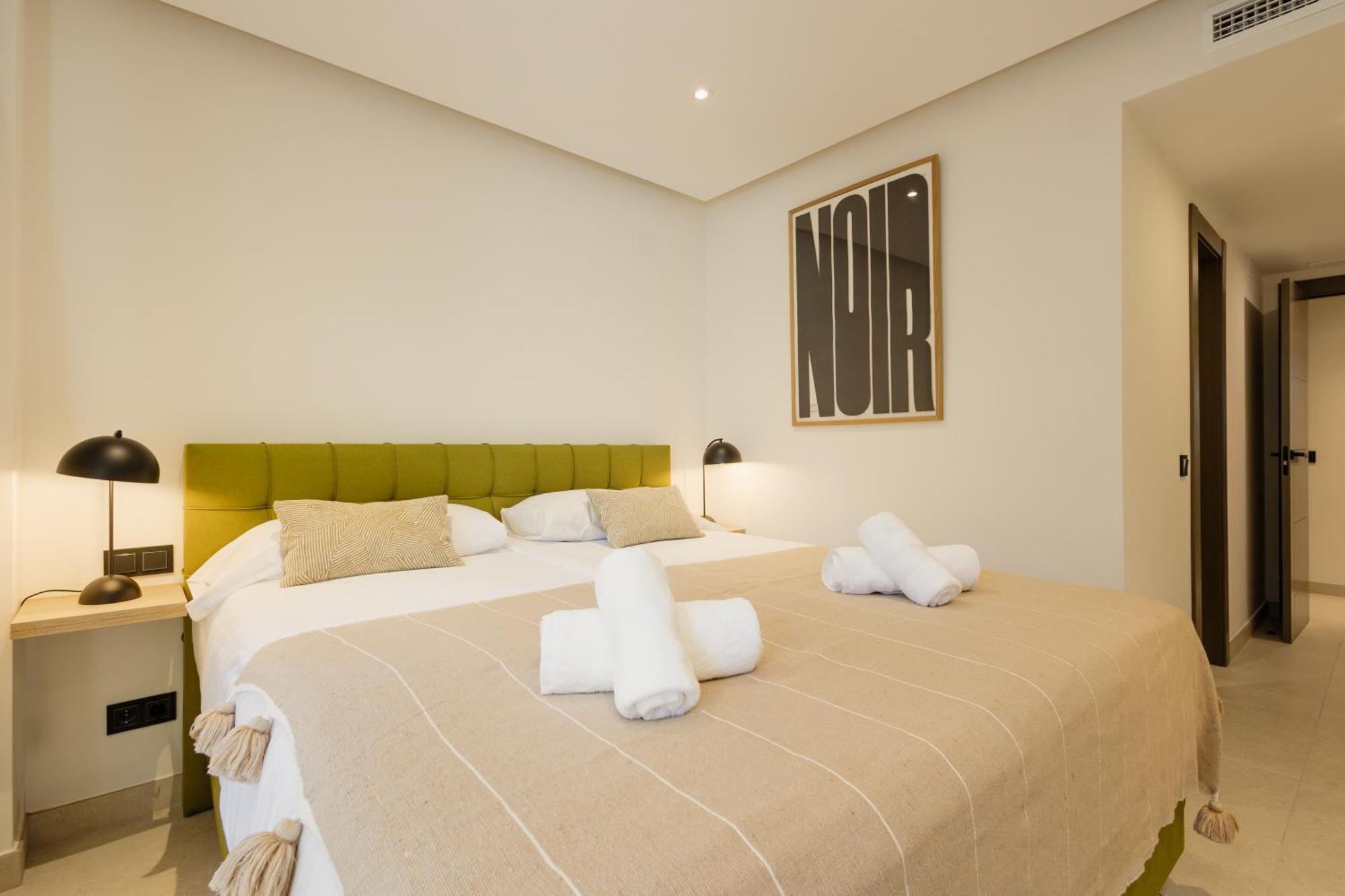In Near Golf And Apartamento *